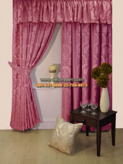 Damask-Curtain-Design