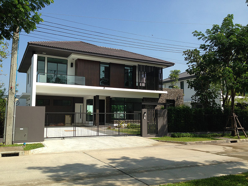 มัณฑนา ศรีนครินทร์-บางนา